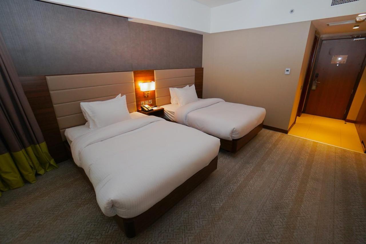 The Grand Lux Hotel Ad-Dauha Zewnętrze zdjęcie Deluxe room