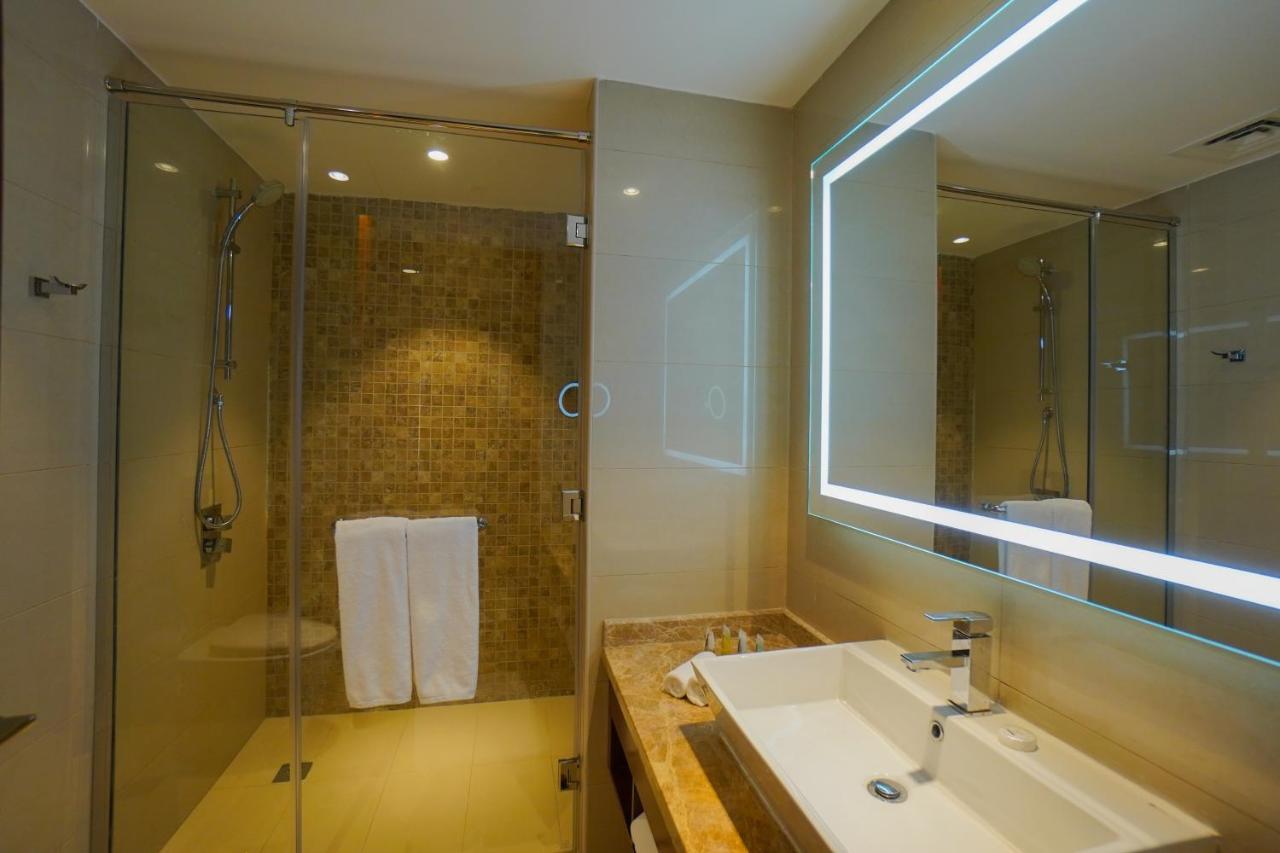 The Grand Lux Hotel Ad-Dauha Zewnętrze zdjęcie Bathroom