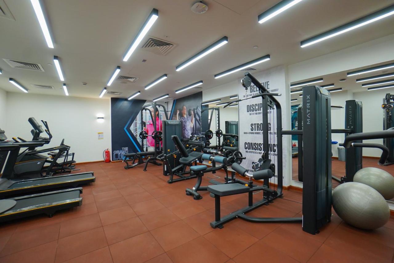 The Grand Lux Hotel Ad-Dauha Zewnętrze zdjęcie The gym at the hotel